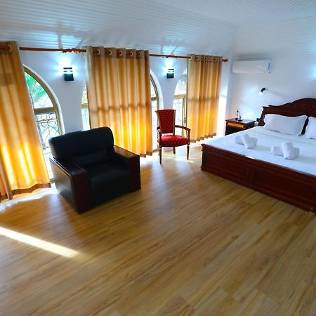 Vila Alizee Hotel Tirana Exteriér fotografie