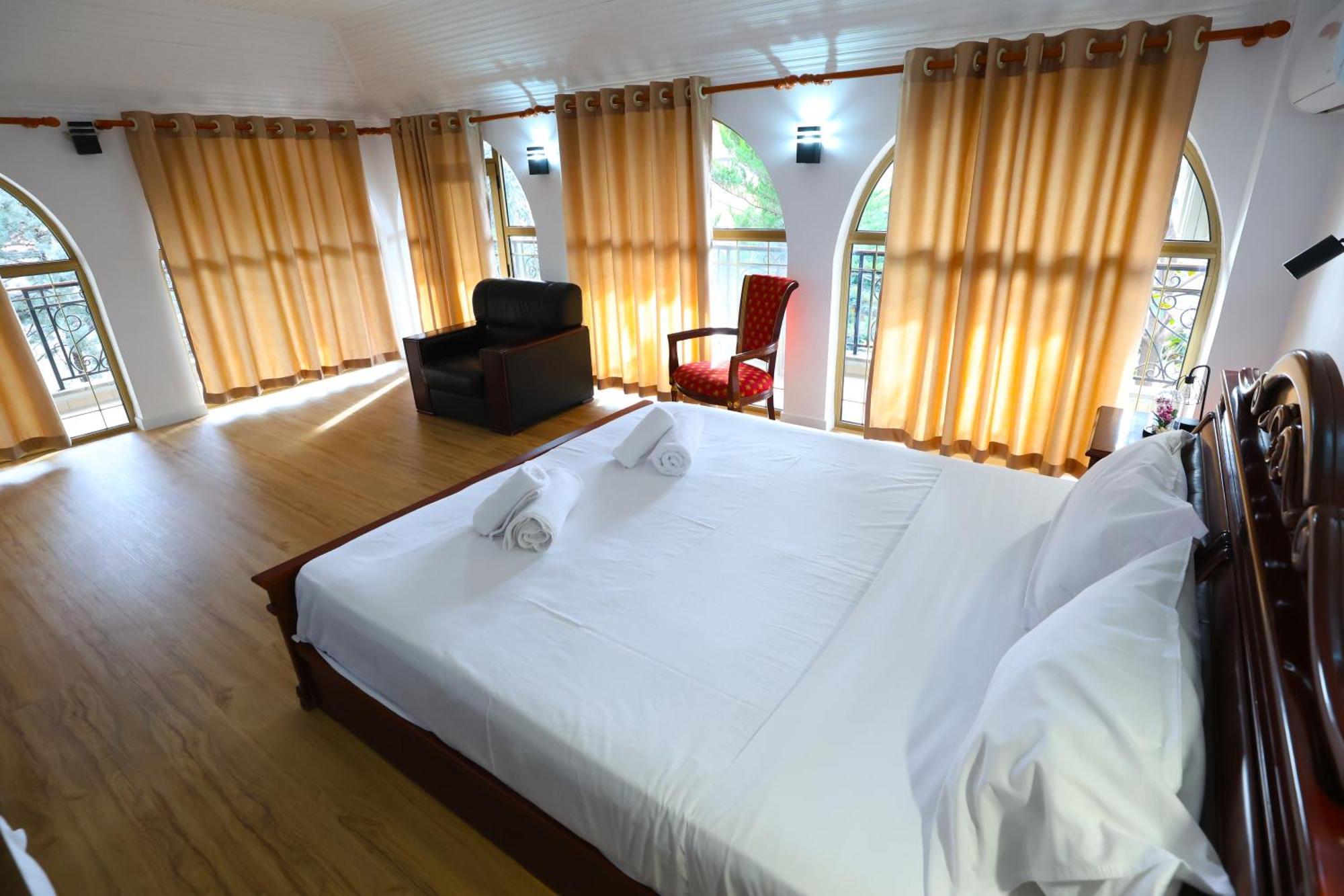 Vila Alizee Hotel Tirana Exteriér fotografie