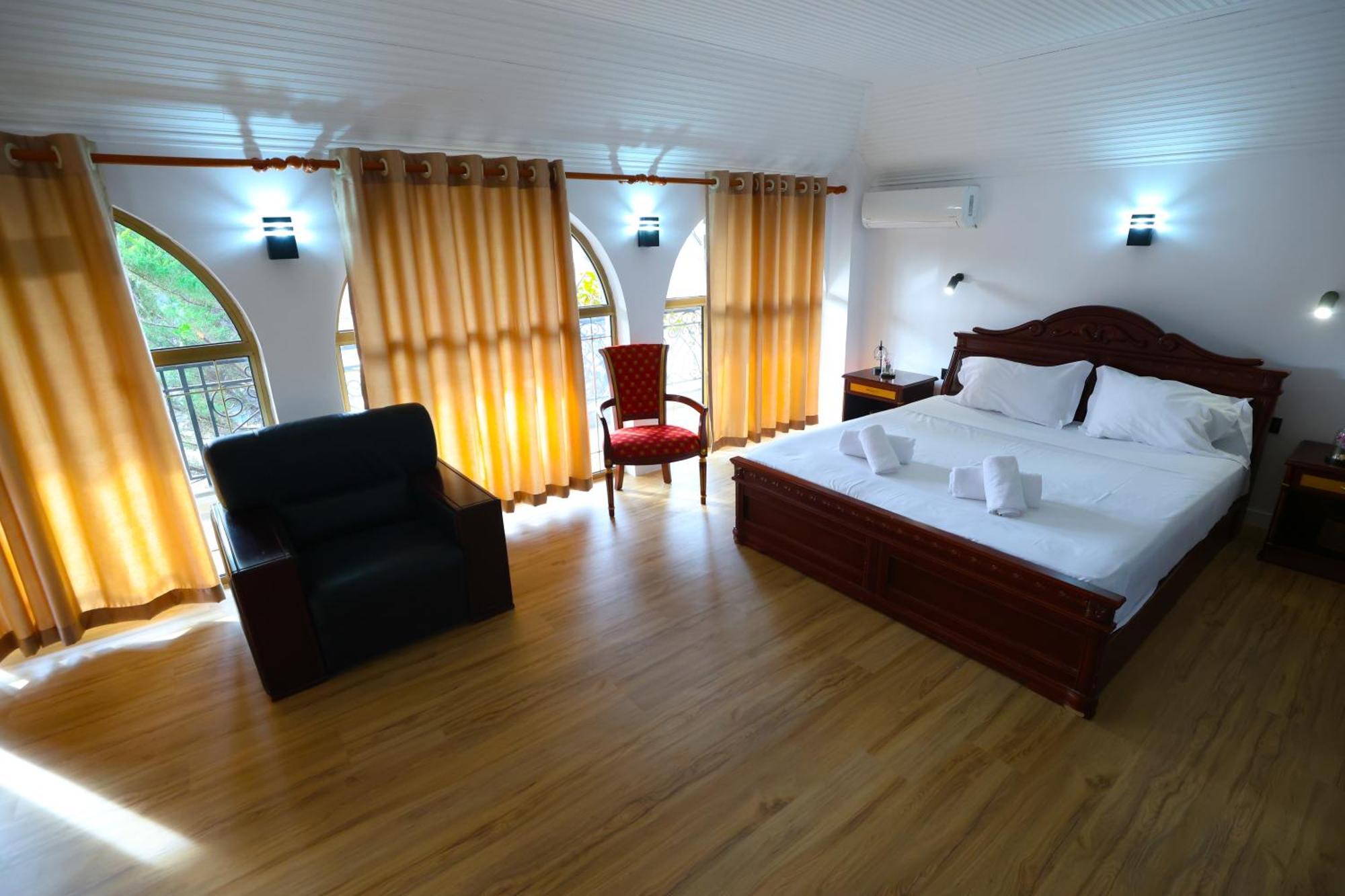 Vila Alizee Hotel Tirana Exteriér fotografie