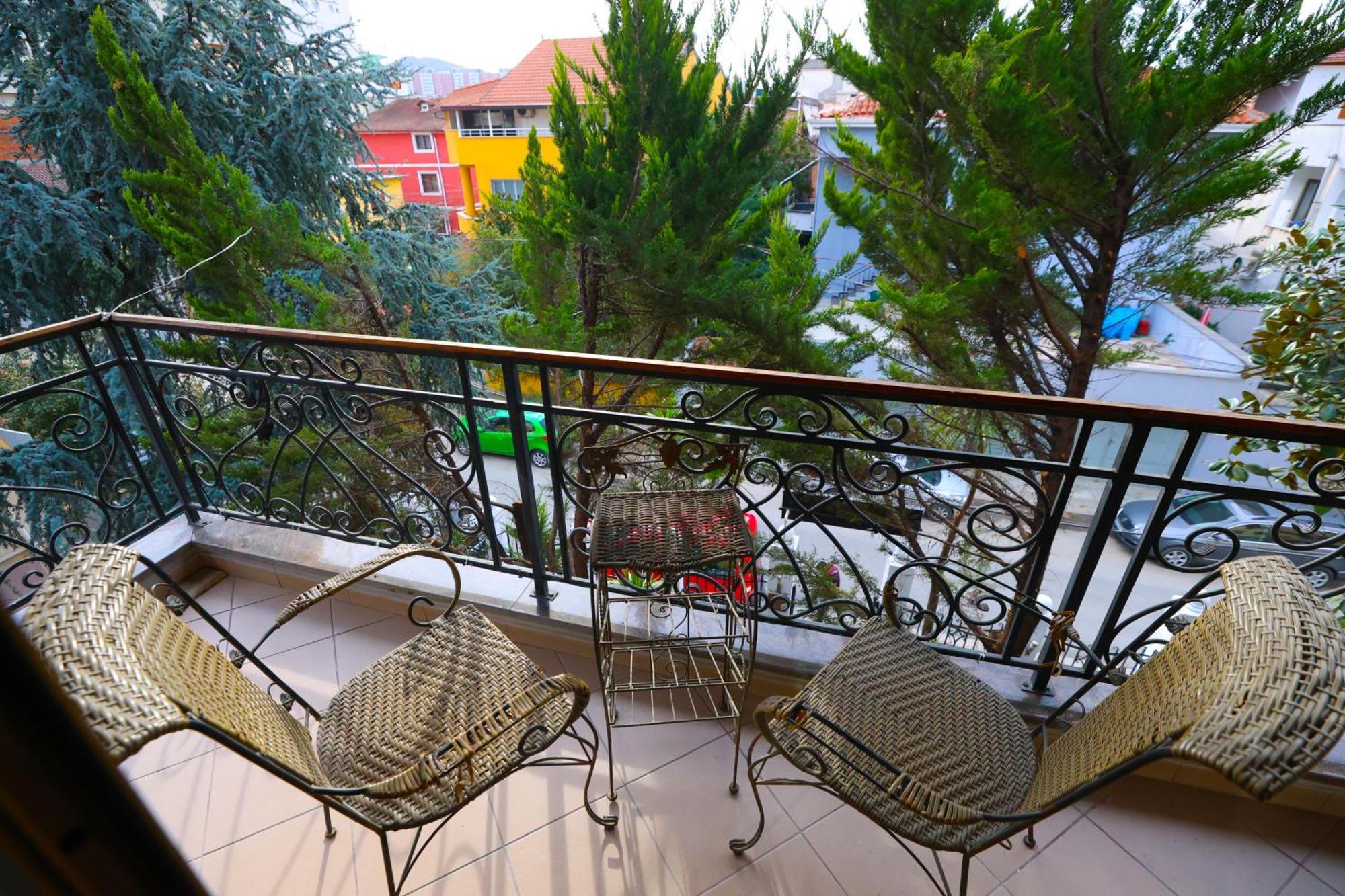 Vila Alizee Hotel Tirana Exteriér fotografie